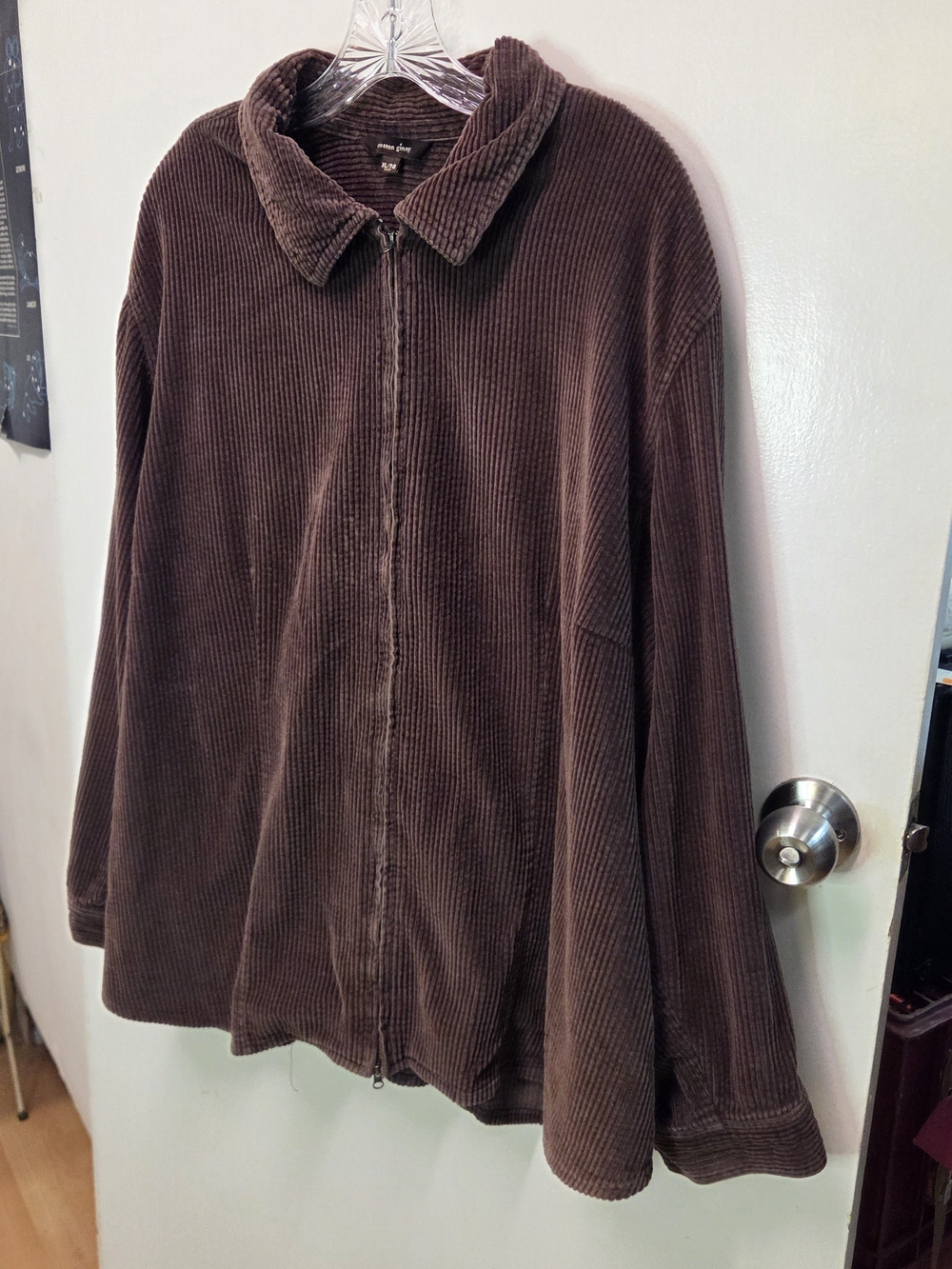 Women’s Corduroy Zip Jacket in Dark Brown